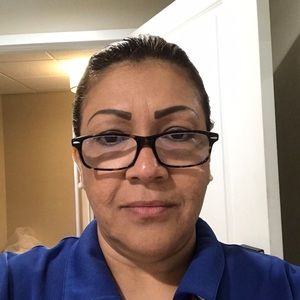 Meet your Posher, Luisa